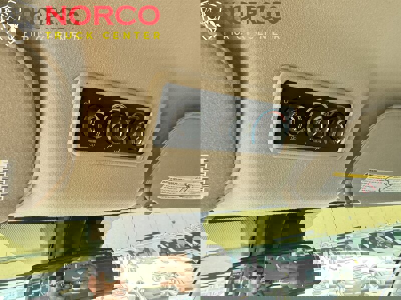 Used 2020 Chevrolet Express 3500 LT w/ LT Preferred Equipment Group image 21