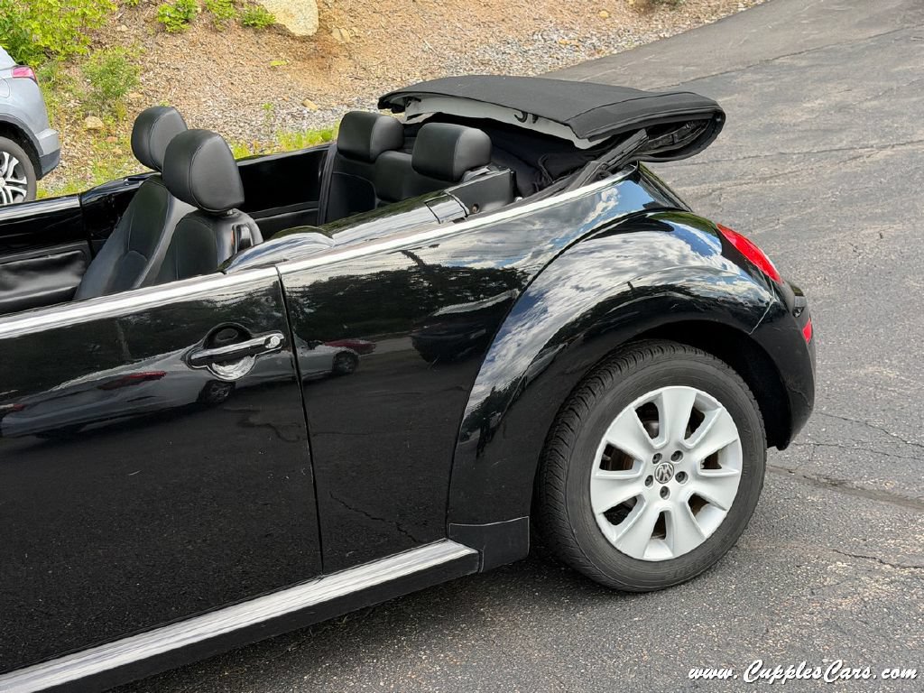 Used 2008 Volkswagen Beetle S FWD image 37