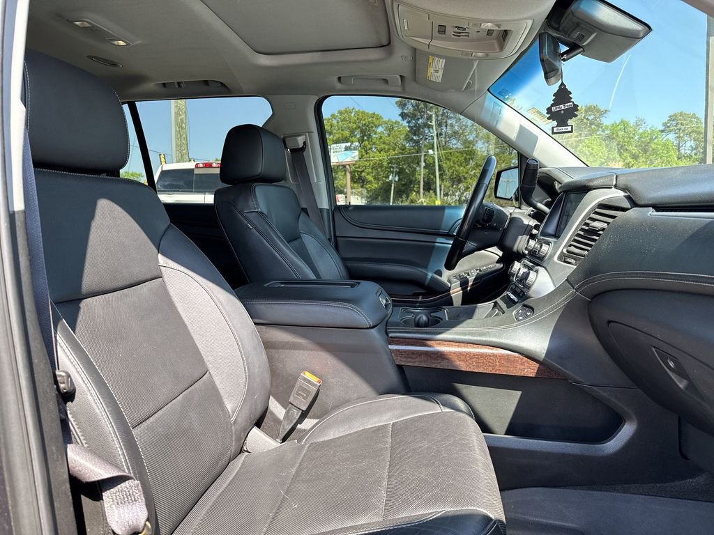 Used 2017 GMC Yukon SLT w/ Premium Edition image 25