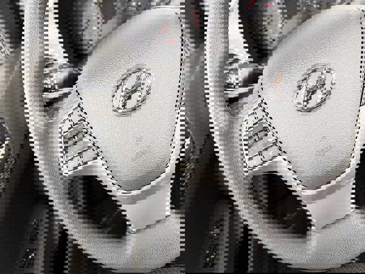 Used 2019 Hyundai Accent SE image 46