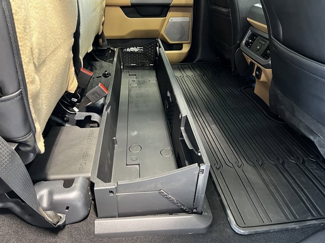 Used 2024 Ford F350 Lariat w/ Chrome Package image 26