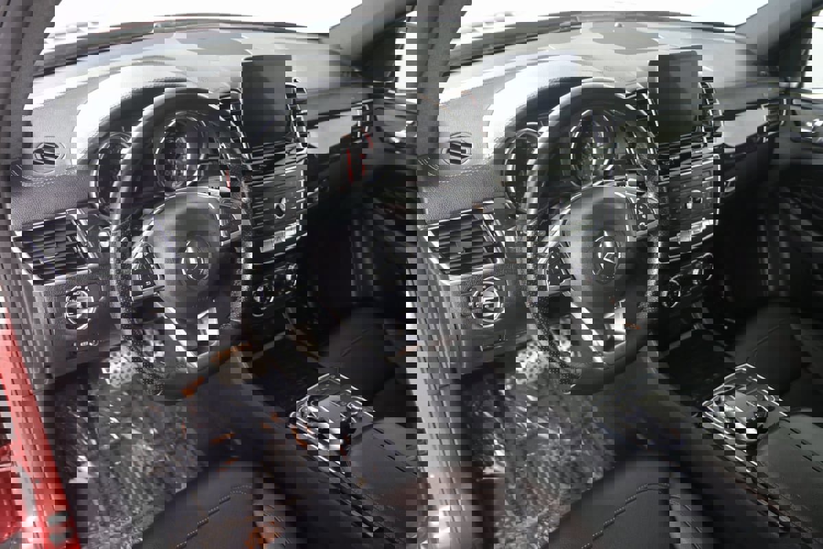 Used 2019 Mercedes-Benz GLE 43 AMG 4MATIC image 48