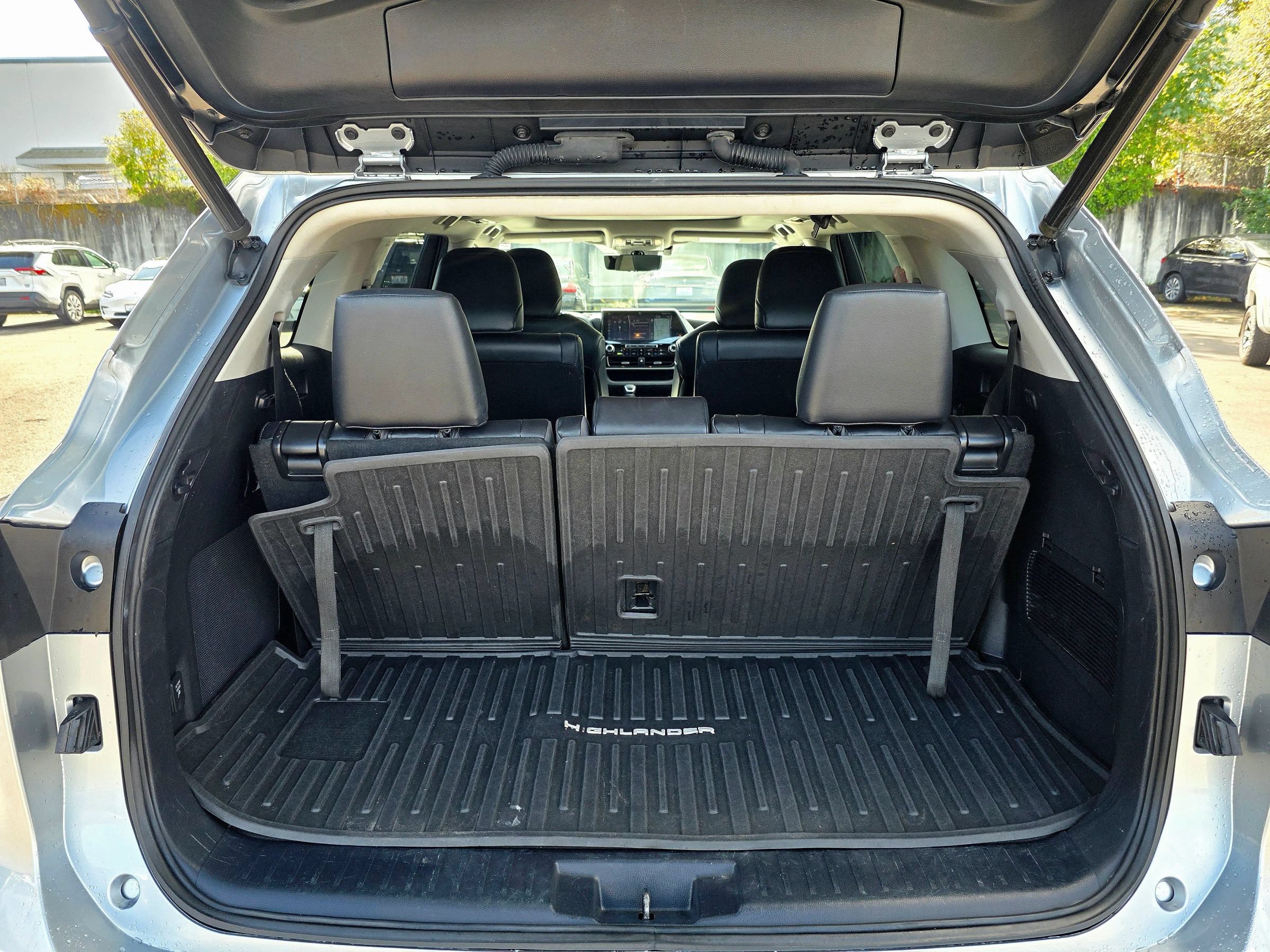 Used 2021 Toyota Highlander Platinum AWD/4WD image 72