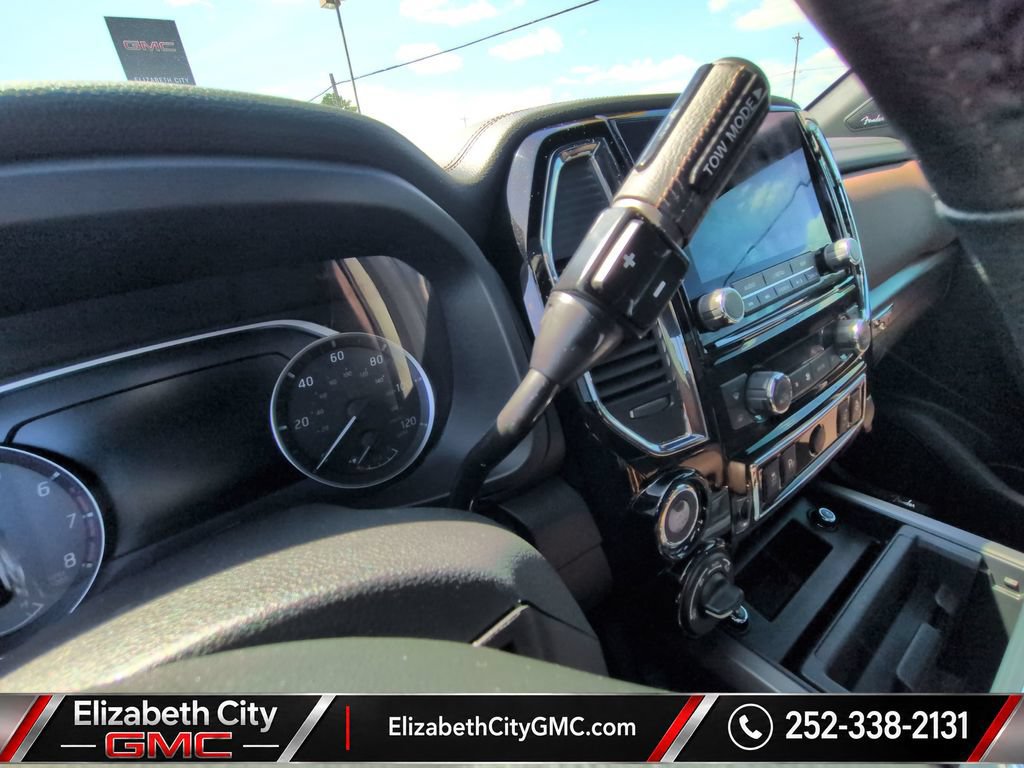 Used 2022 Nissan Titan Platinum Reserve w/ Moonroof Package AWD/4WD image 14