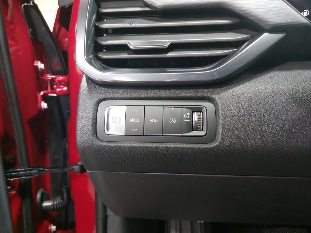 New 2026 GMC Acadia AT4 w/ Super Cruise Package AWD/4WD image 28