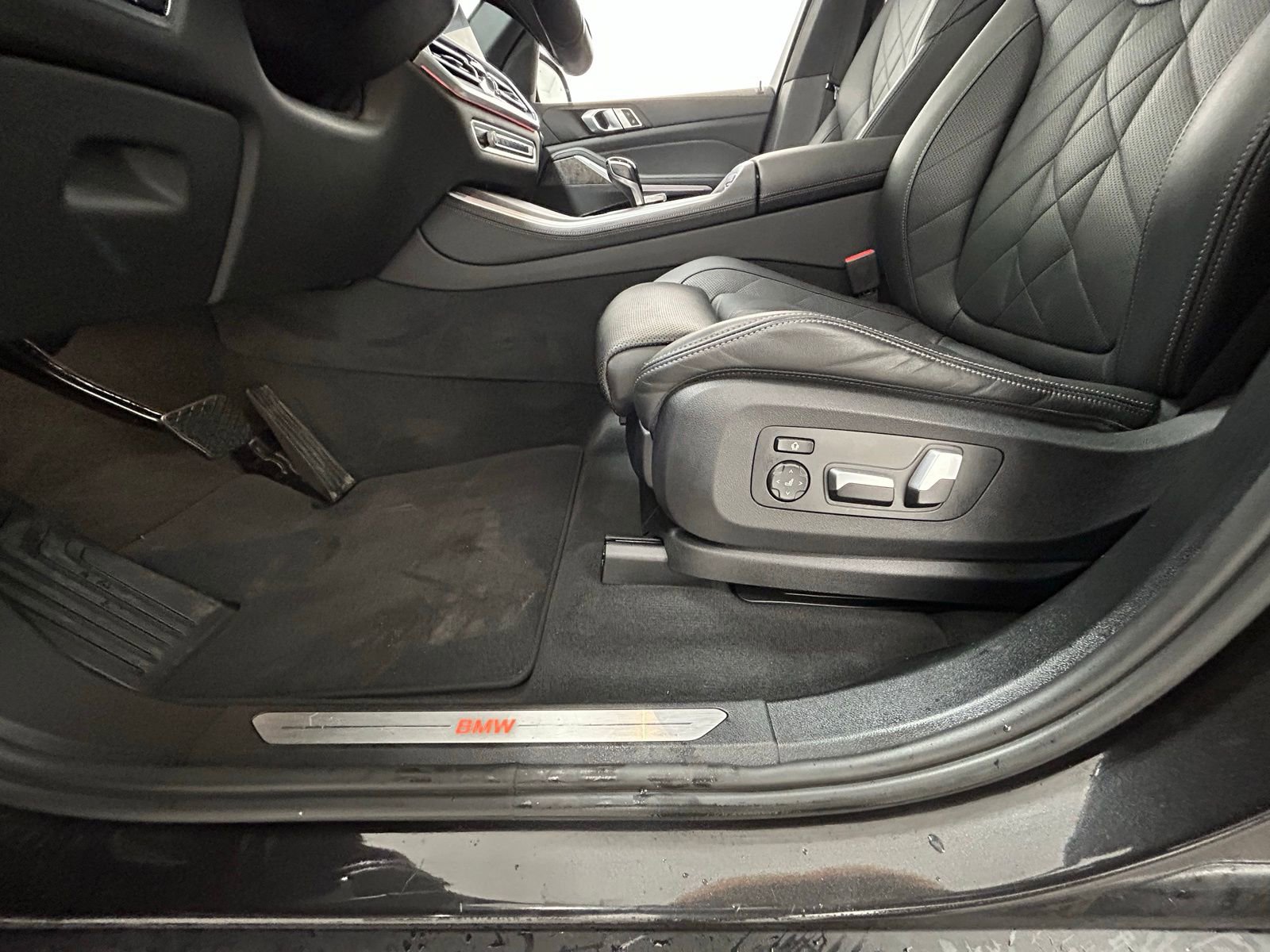 Used 2023 BMW X5 xDrive40i image 31