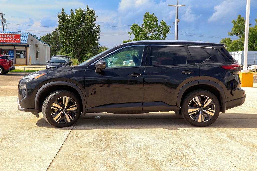 Used 2024 Nissan Rogue SL FWD image 24