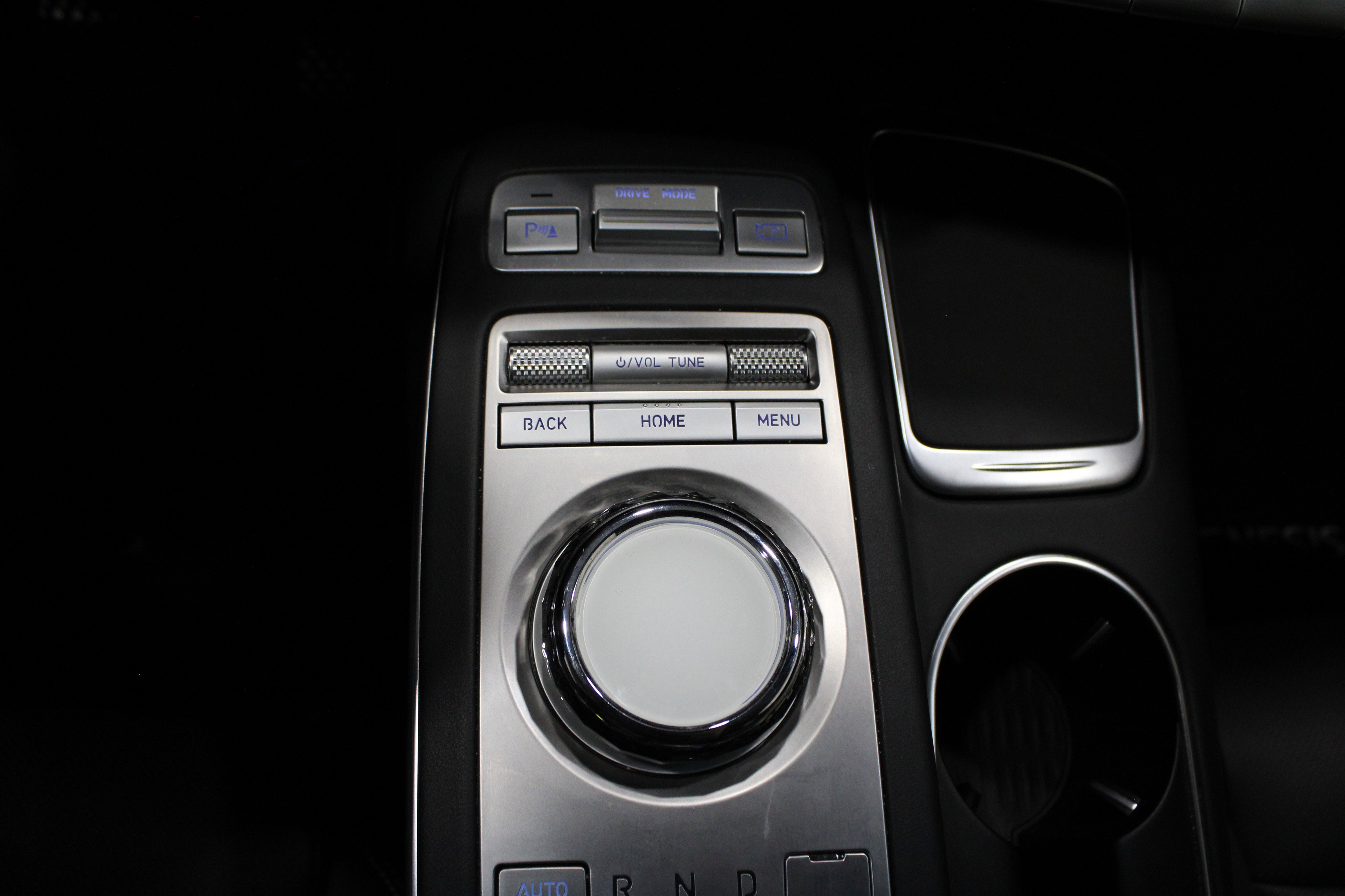 Used 2024 Genesis GV70 2.5T w/ Select Package image 22