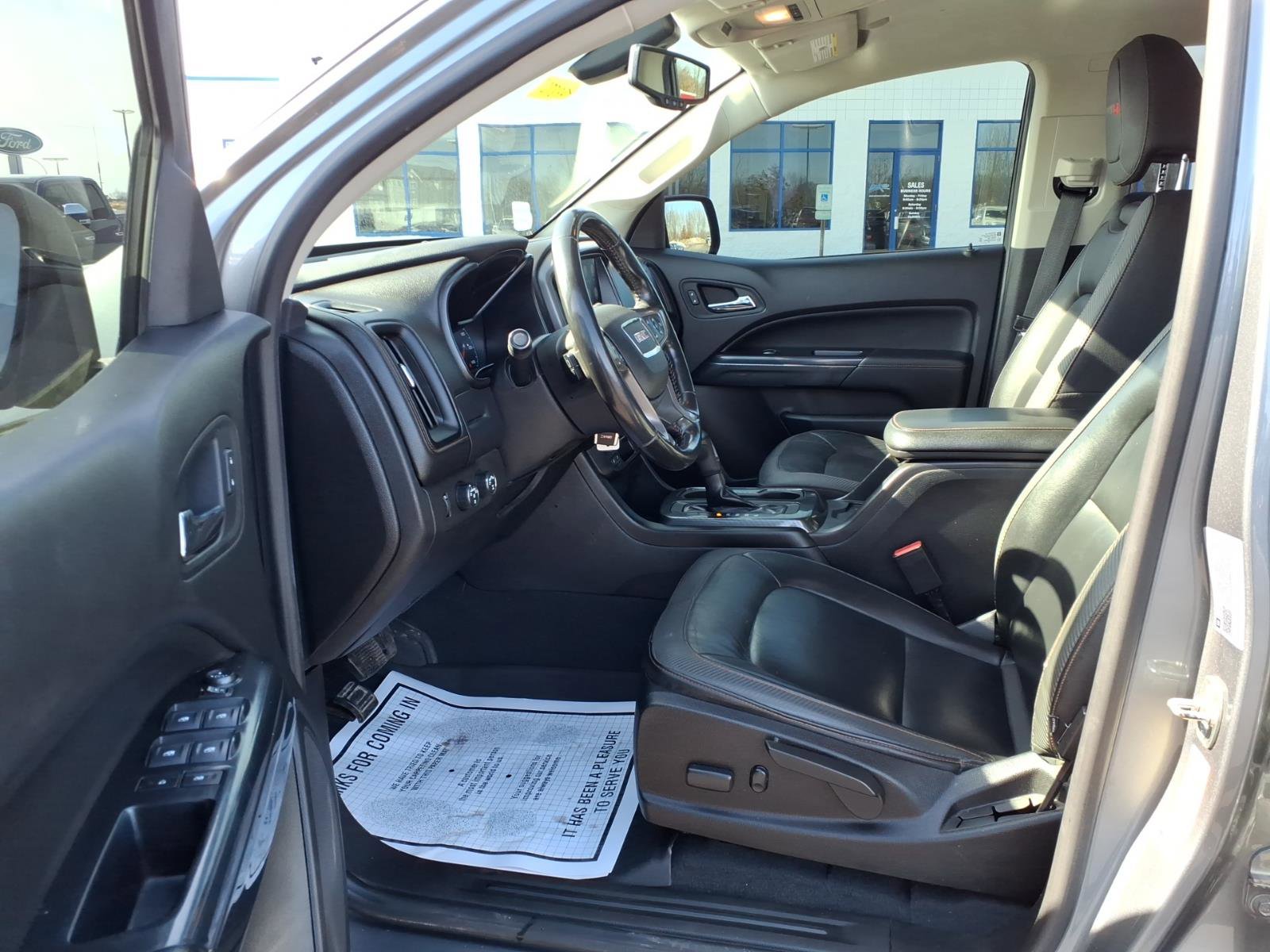 Used 2021 GMC Canyon AT4 image 10