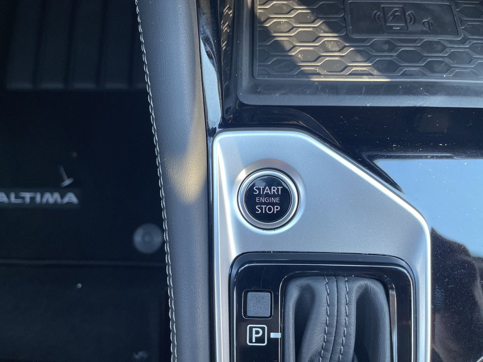 New 2025 Nissan Altima 2.5 SL image 30