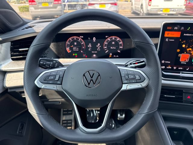 New 2026 Volkswagen Tiguan SE R-Line AWD/4WD image 23