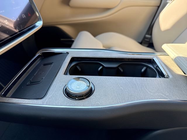 New 2026 Volvo EX90 Plus AWD/4WD image 22