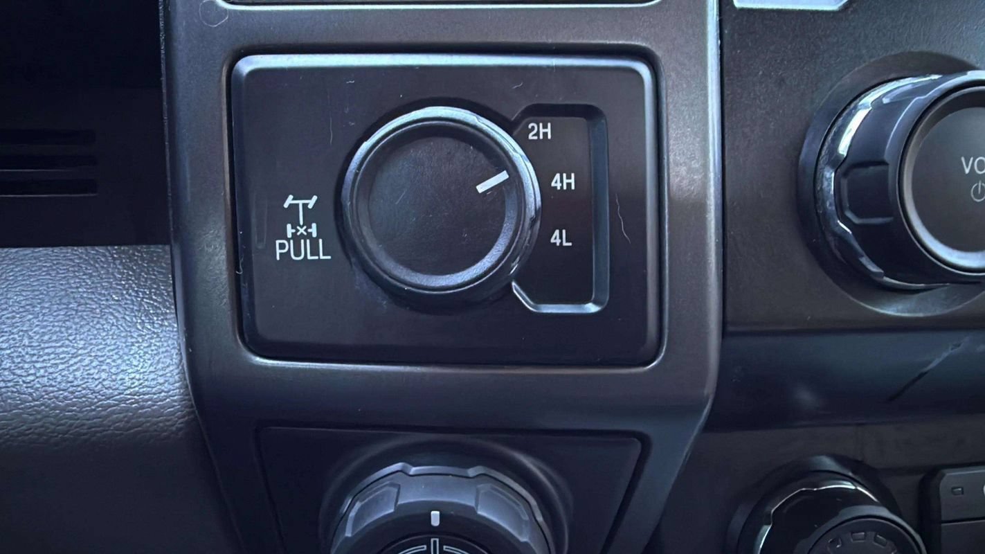 Used 2020 Ford F150 XLT w/ Equipment Group 301A Mid AWD/4WD image 12