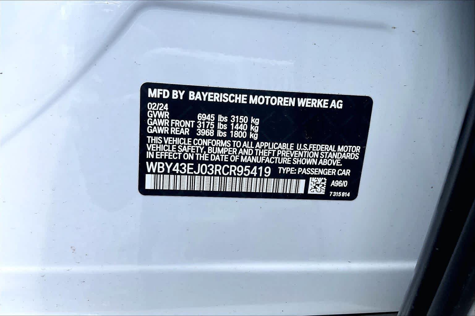 Used 2024 BMW i7 eDrive50 RWD image 35