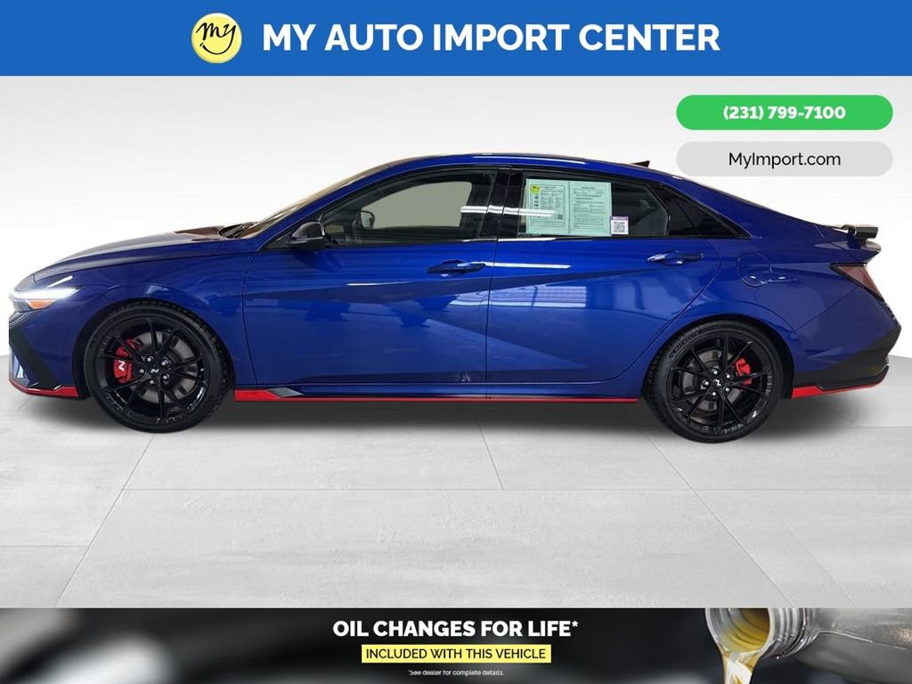 Used 2025 Hyundai Elantra N Base w/ Cargo Package image 4