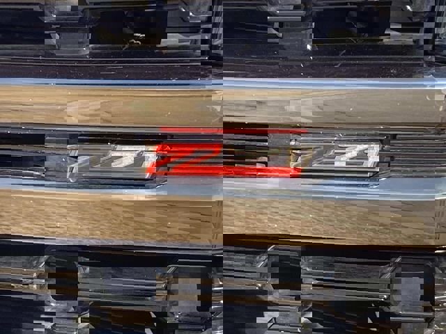 Used 2022 Chevrolet Tahoe Z71 w/ Luxury Package image 11