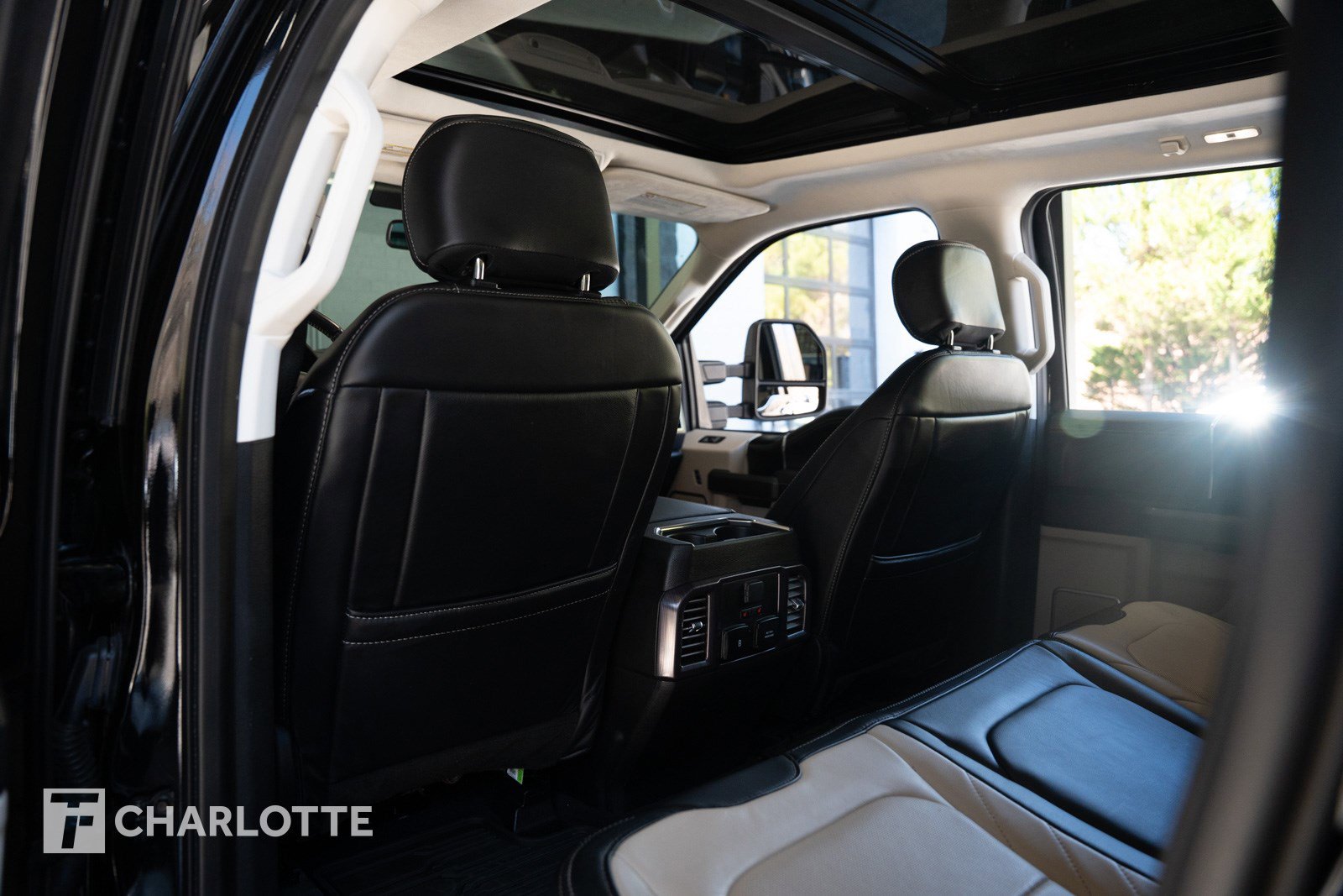 Used 2021 Ford F250 Limited image 31