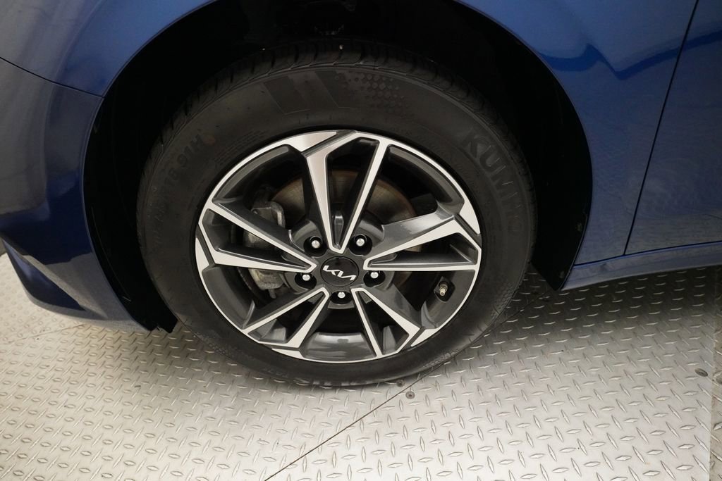 Used 2024 Kia Forte LXS FWD image 26