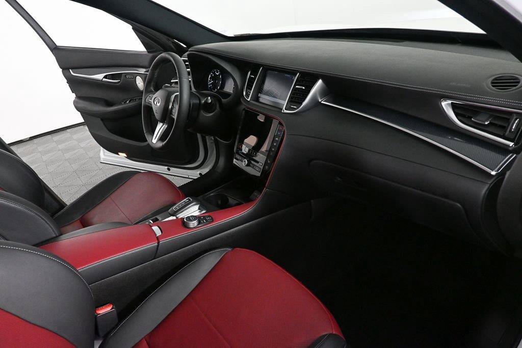 Used 2023 INFINITI QX50 Sport FWD image 24