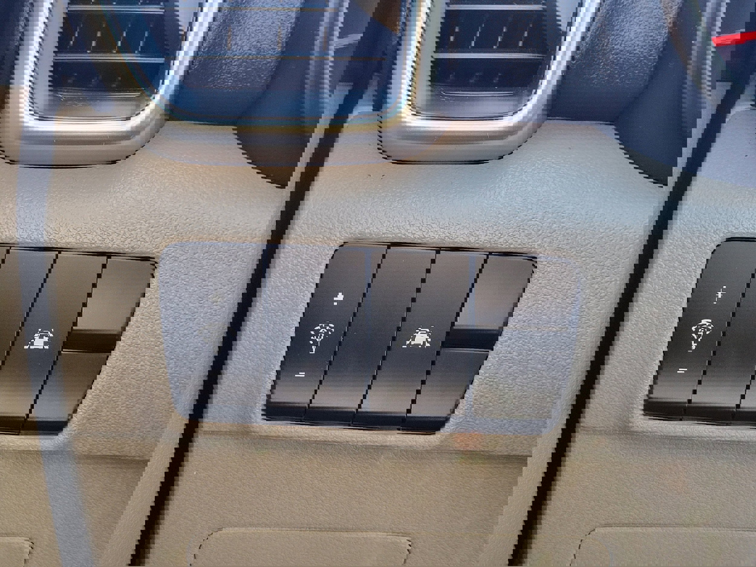 Used 2022 Kia Sportage LX image 17