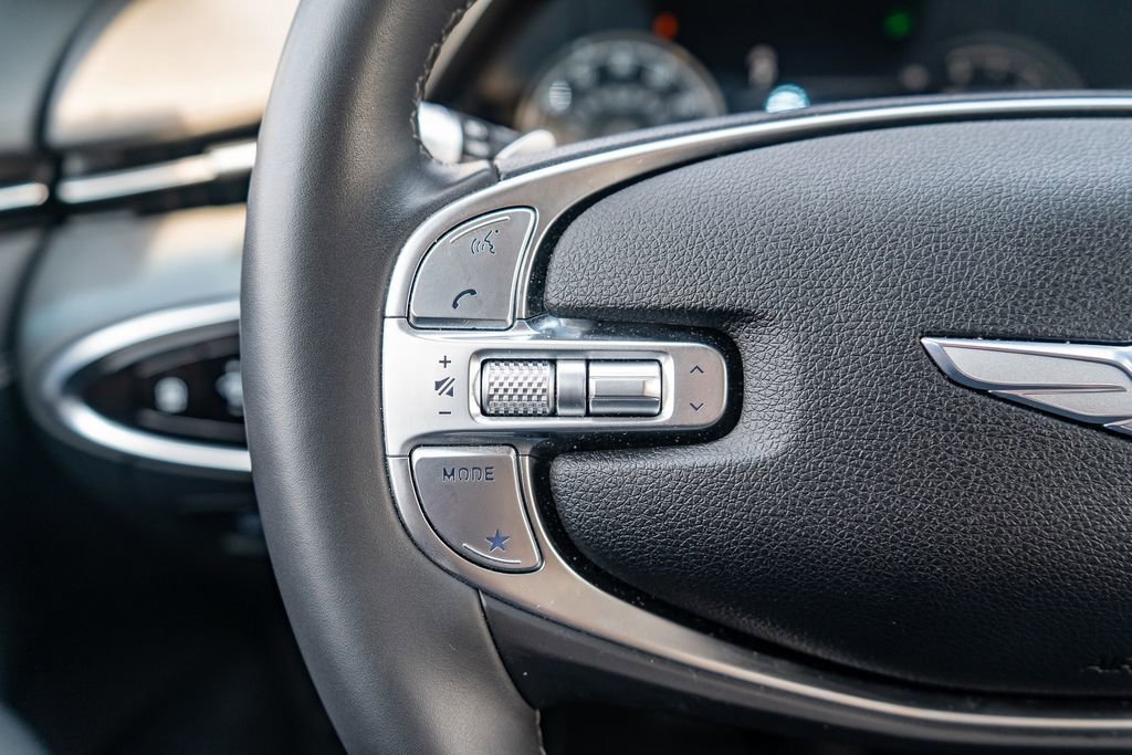 Used 2025 Genesis GV70 2.5T image 21