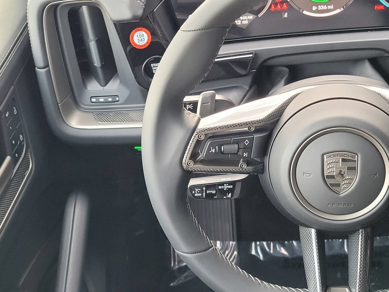 New 2025 Porsche Cayenne Turbo AWD/4WD image 15