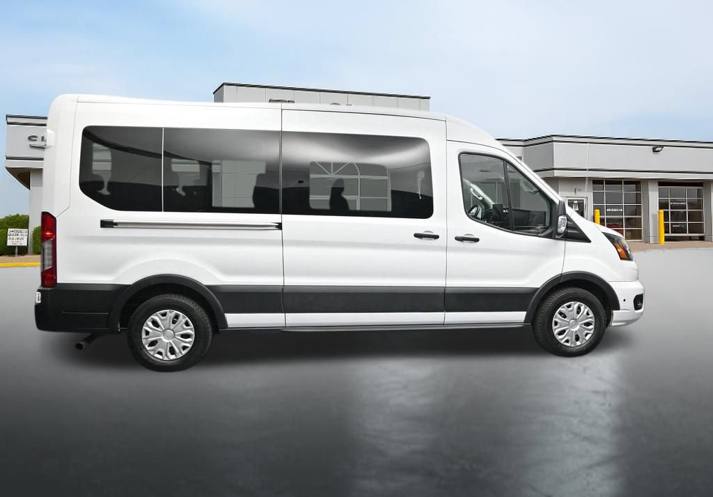 Used 2025 Ford Transit 350 XLT RWD image 4