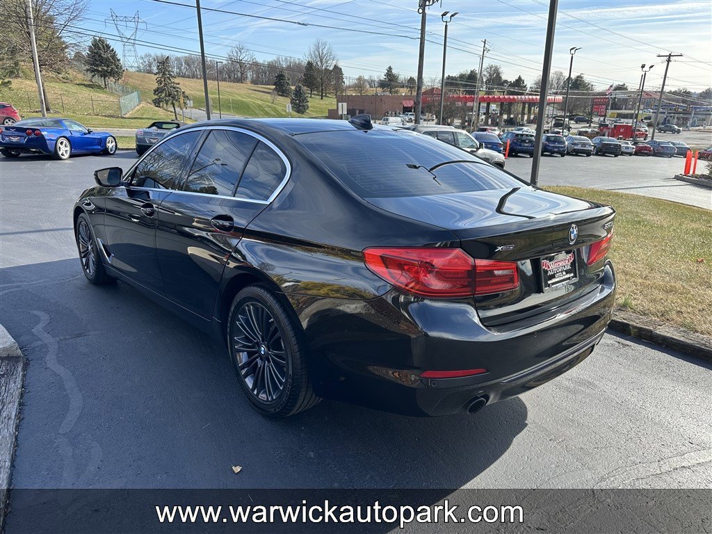 Used 2020 BMW 530i xDrive w/ Convenience Package AWD/4WD image 11