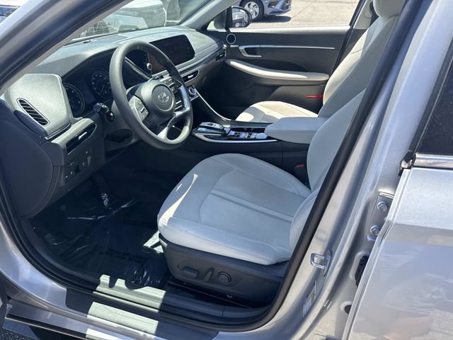 Certified 2023 Hyundai Sonata SEL w/ Cargo Package FWD image 16