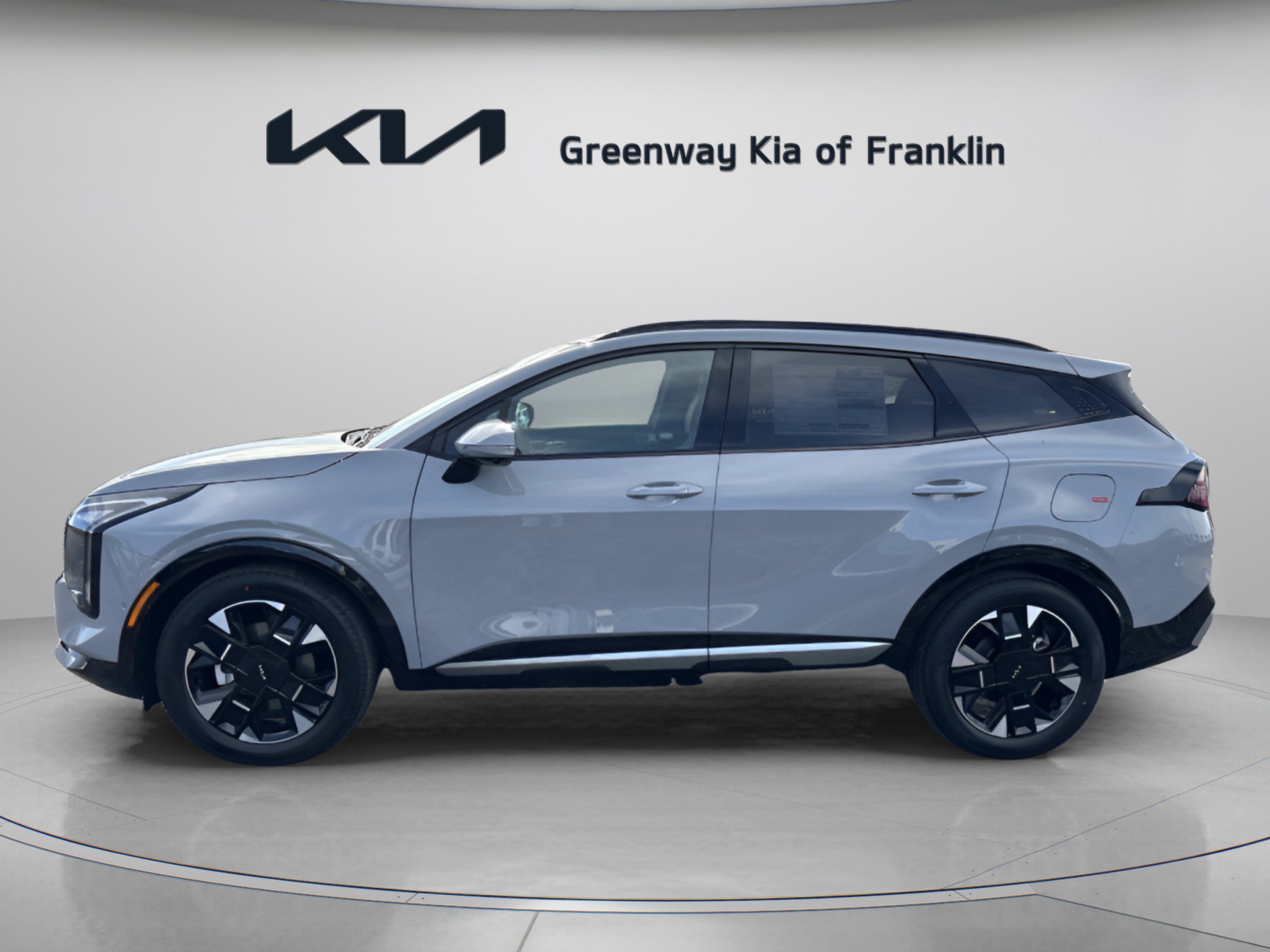 New 2026 Kia Sportage SX FWD image 4