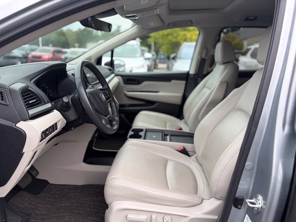 Used 2025 Honda Odyssey EX-L image 24