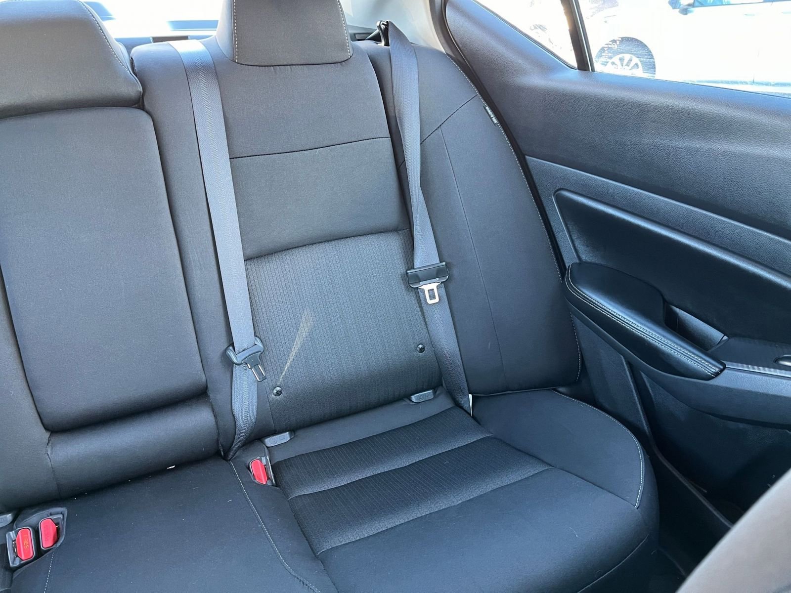 Used 2025 Nissan Altima 2.5 SV image 33