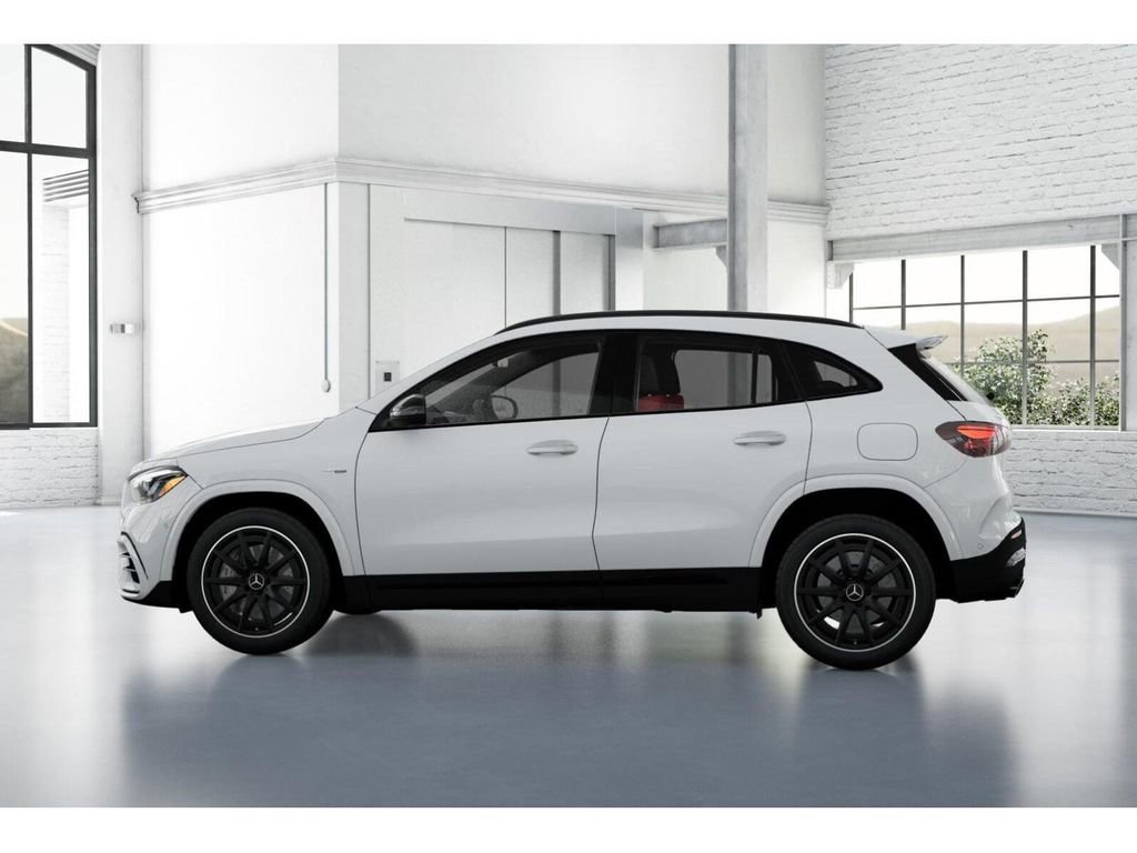 New 2025 Mercedes-Benz GLA 35 AMG 4MATIC image 33