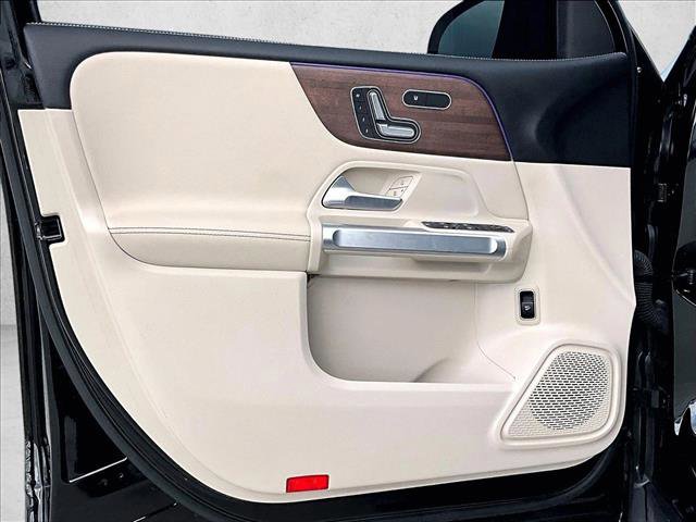 Certified 2023 Mercedes-Benz GLB 250 image 18