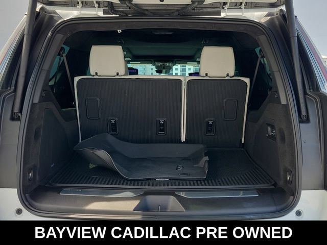 Used 2025 Cadillac Escalade ESV Sport Platinum w/ LPO, ONYX Package AWD/4WD image 11