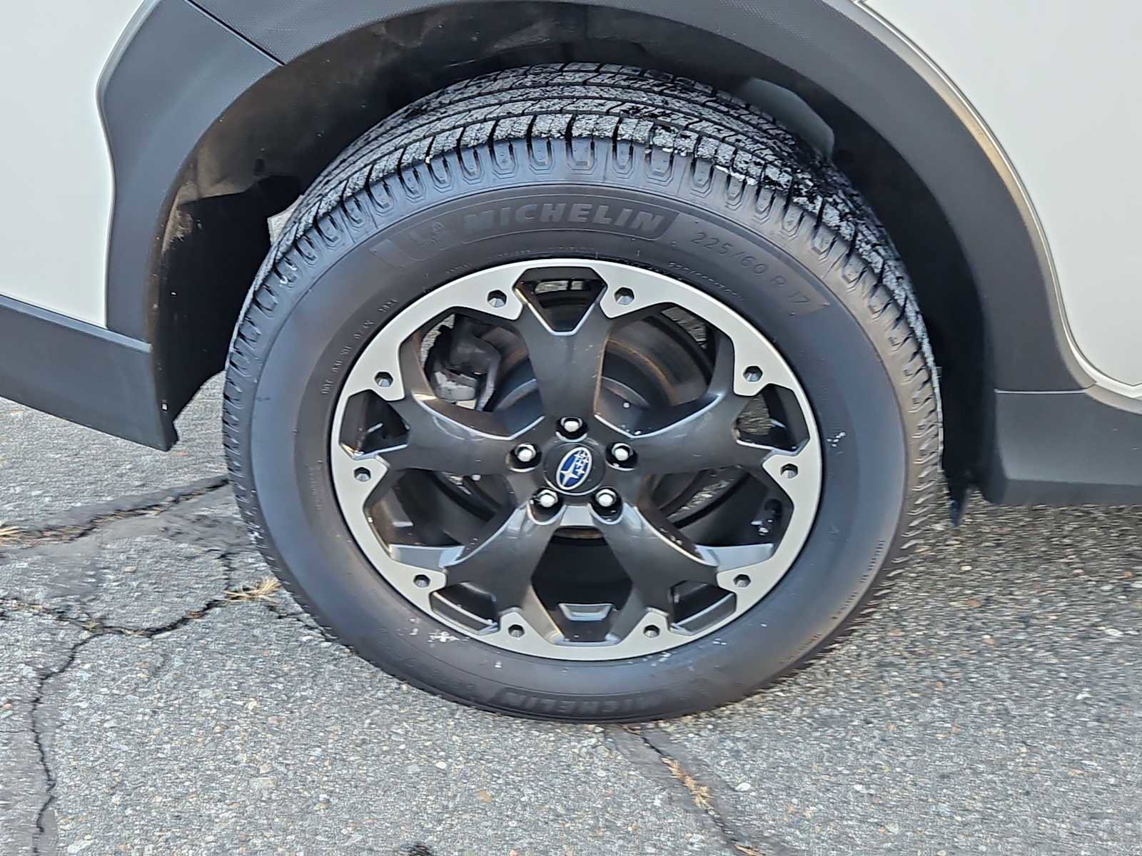 Used 2022 Subaru Crosstrek 2.0i image 9