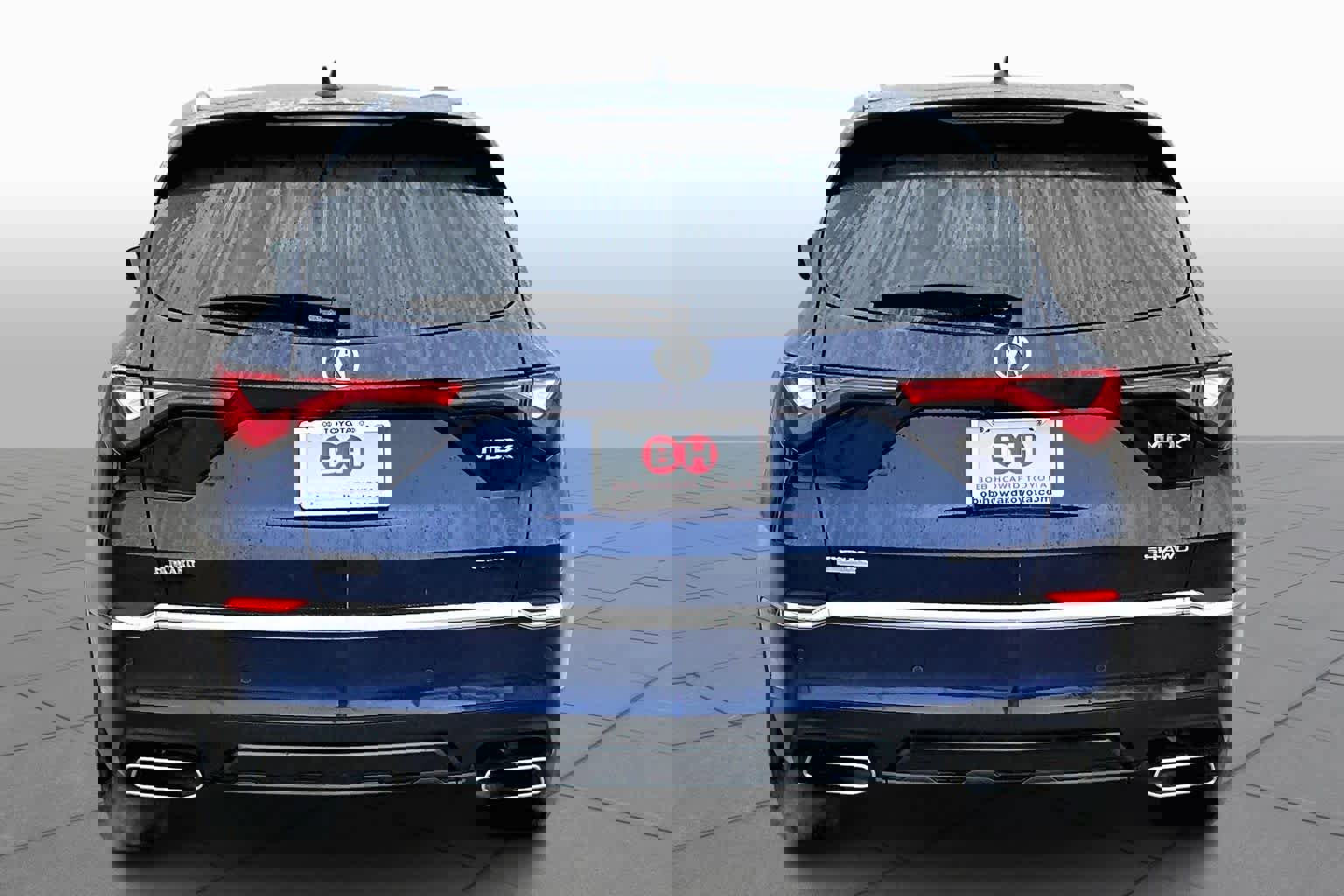 Used 2023 Acura MDX SH-AWD w/ Advance Package image 5