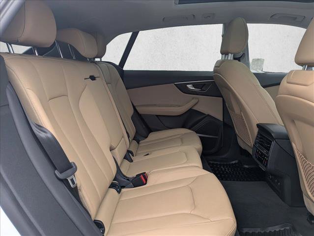Used 2023 Audi Q8 Premium Plus w/ Premium Plus Package AWD/4WD image 22