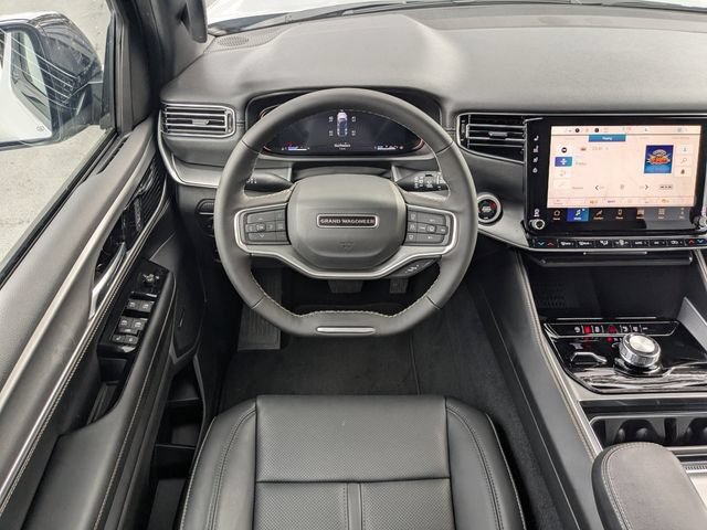 New 2026 Jeep Grand Wagoneer 4WD image 17