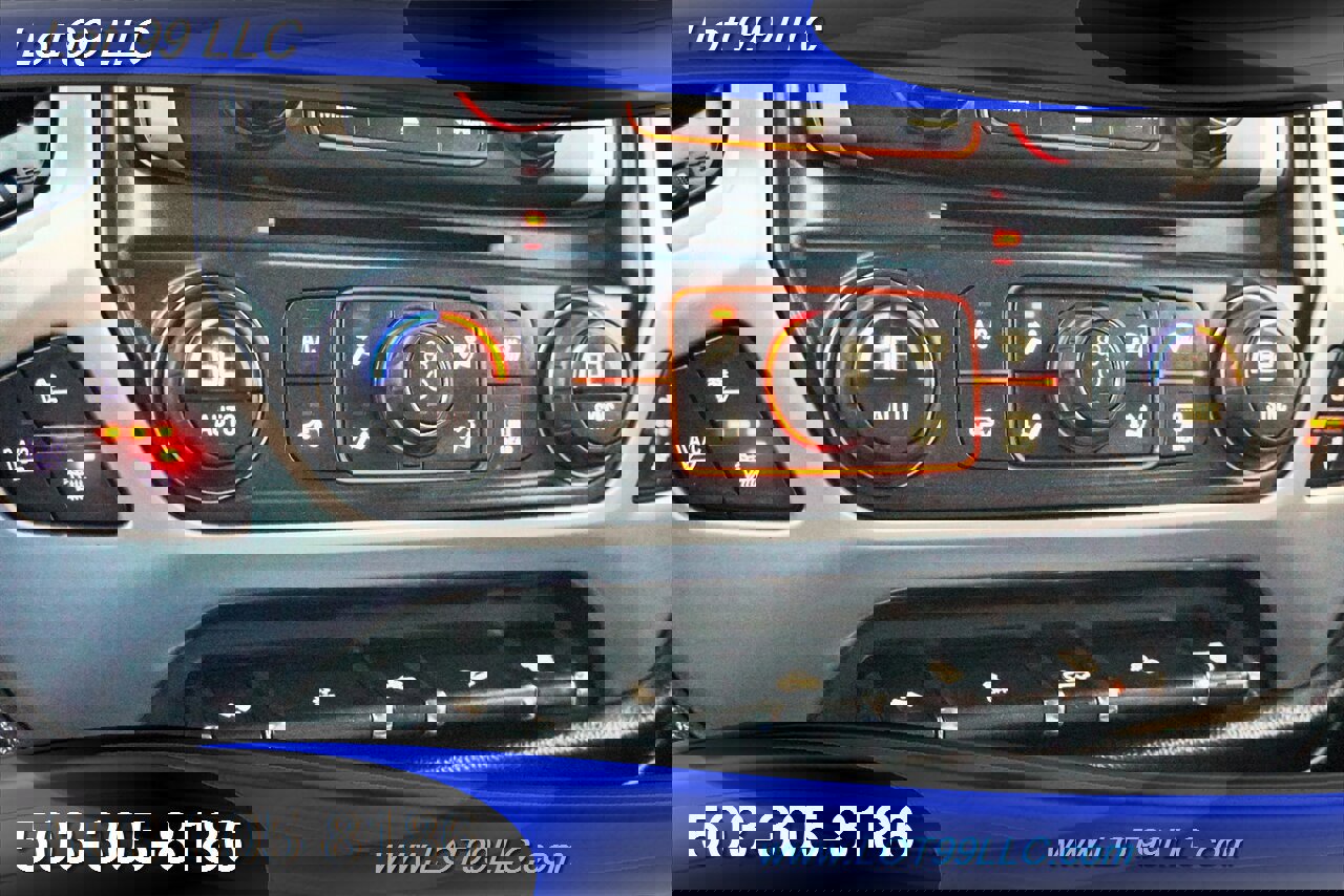 Used 2015 GMC Sierra 2500 SLT AWD/4WD image 38