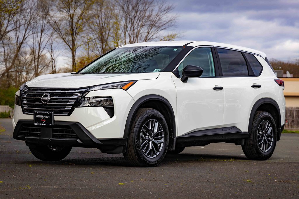 Certified 2024 Nissan Rogue S image 19