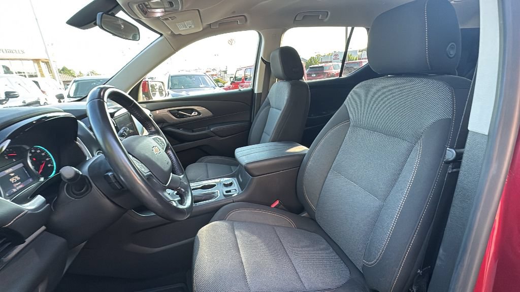 Used 2021 Chevrolet Traverse LT FWD image 10