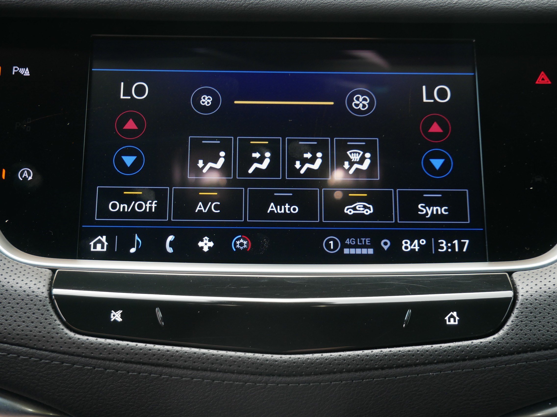 Used 2026 Cadillac XT5 Luxury w/ LPO, Floor Liner Package AWD/4WD image 21