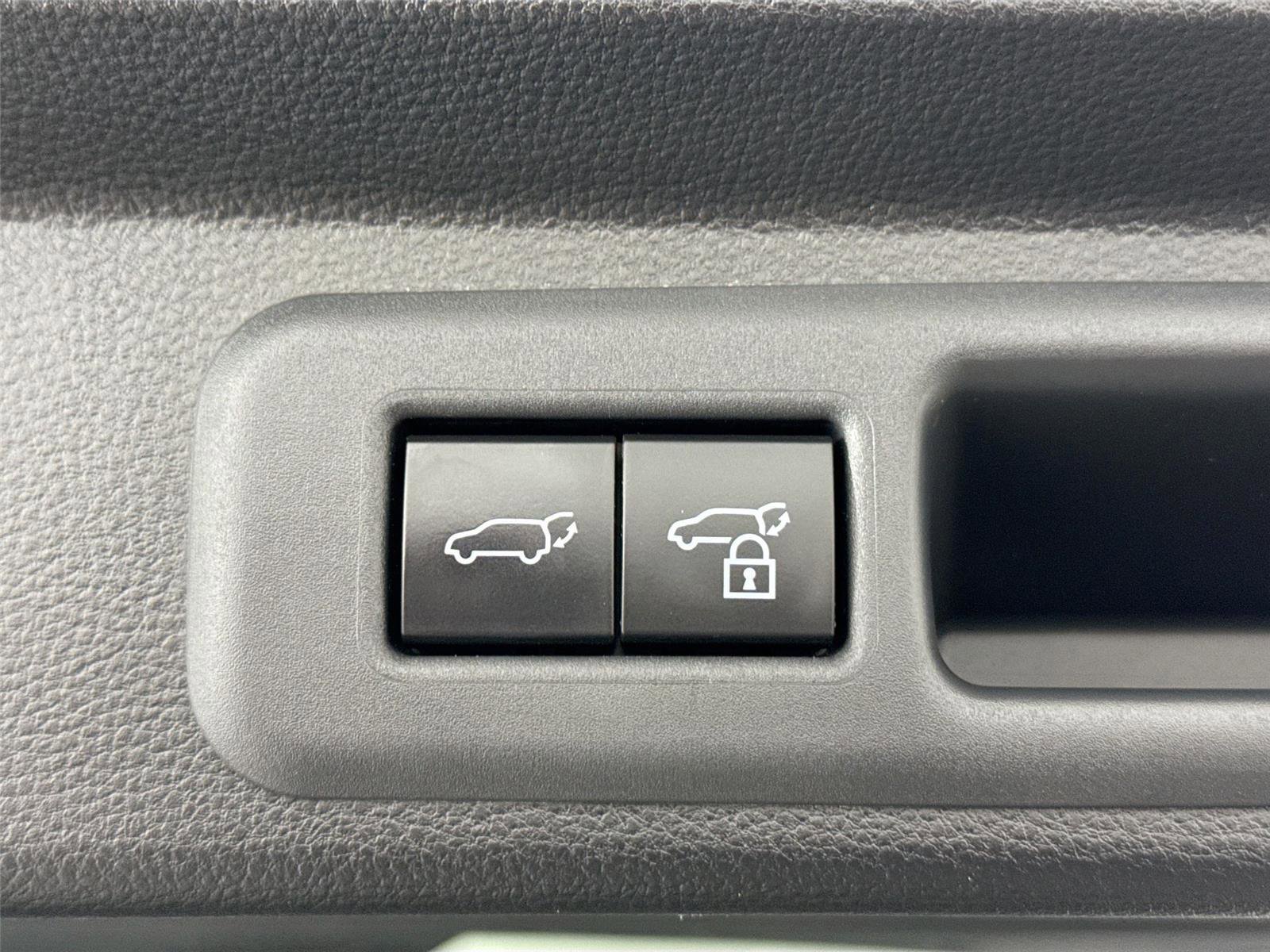 Certified 2024 Toyota Sequoia SR5 w/ SR5 Premium Package image 43