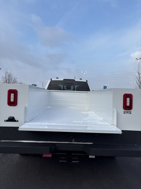 New 2026 Ford F450 XL w/ XL Chrome Package RWD image 10