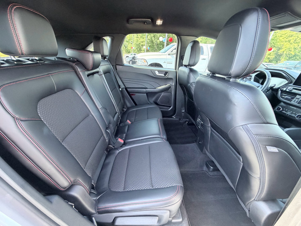 Used 2026 Ford Escape ST-Line FWD image 25