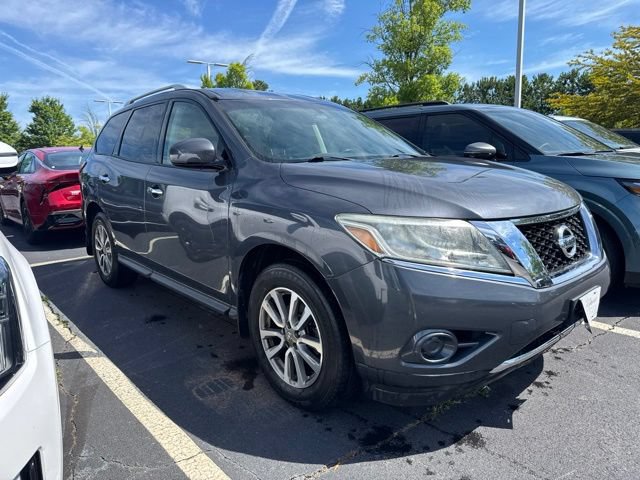Used 2013 Nissan Pathfinder SV AWD/4WD image 5