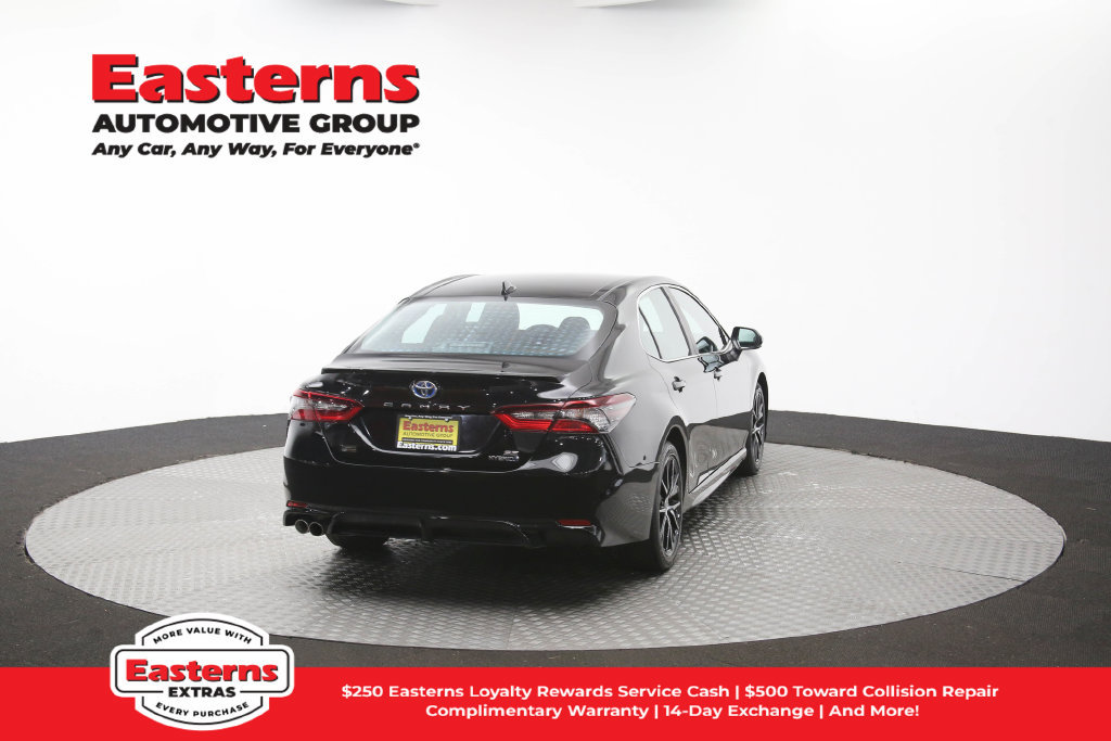 Used 2024 Toyota Camry SE FWD image 37