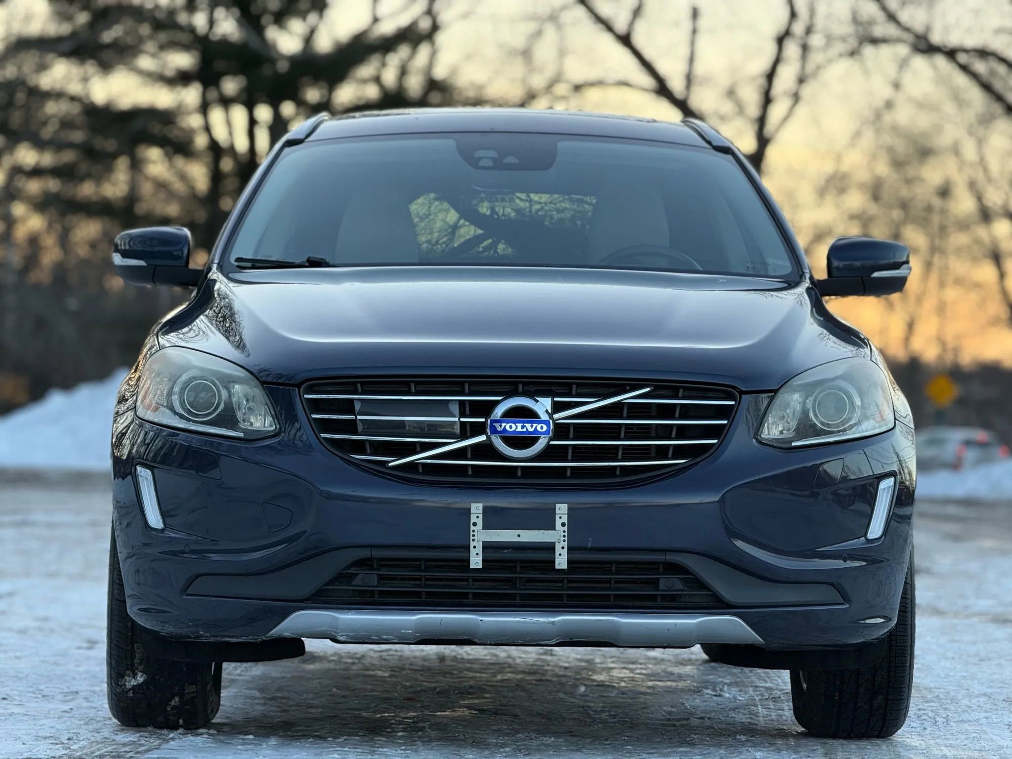 Used 2015 Volvo XC60 T5 Platinum FWD image 3