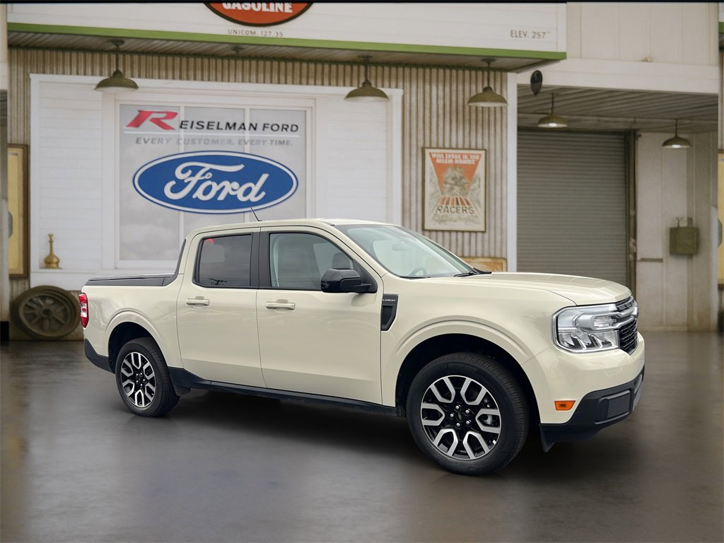 Certified 2024 Ford Maverick Lariat w/ 4K Tow Package image 1